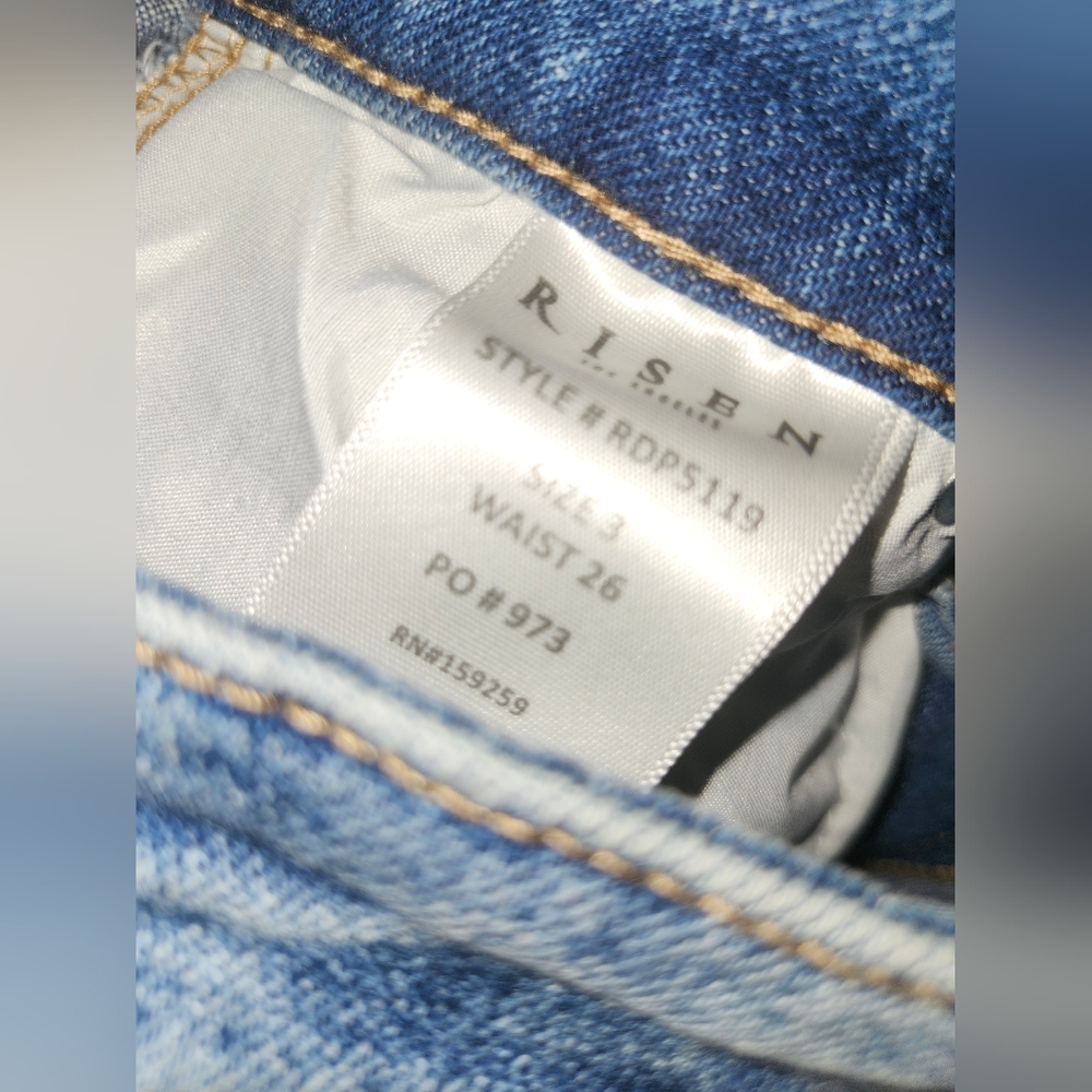 NWT Risen "Button Fly High Rise Straight Leg" Light Distressing Light Wash 3/26 - Picture 7 of 11